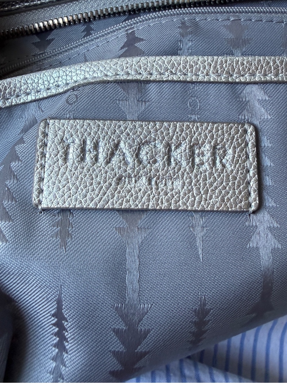 Thacker Metallic Anya Tote | Lots of Compartments | Silver - Picture 9 of 14